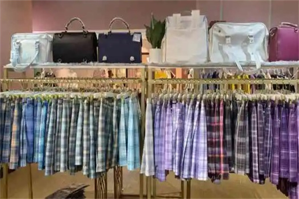 JK服装加盟指南 加盟模式与流程解析